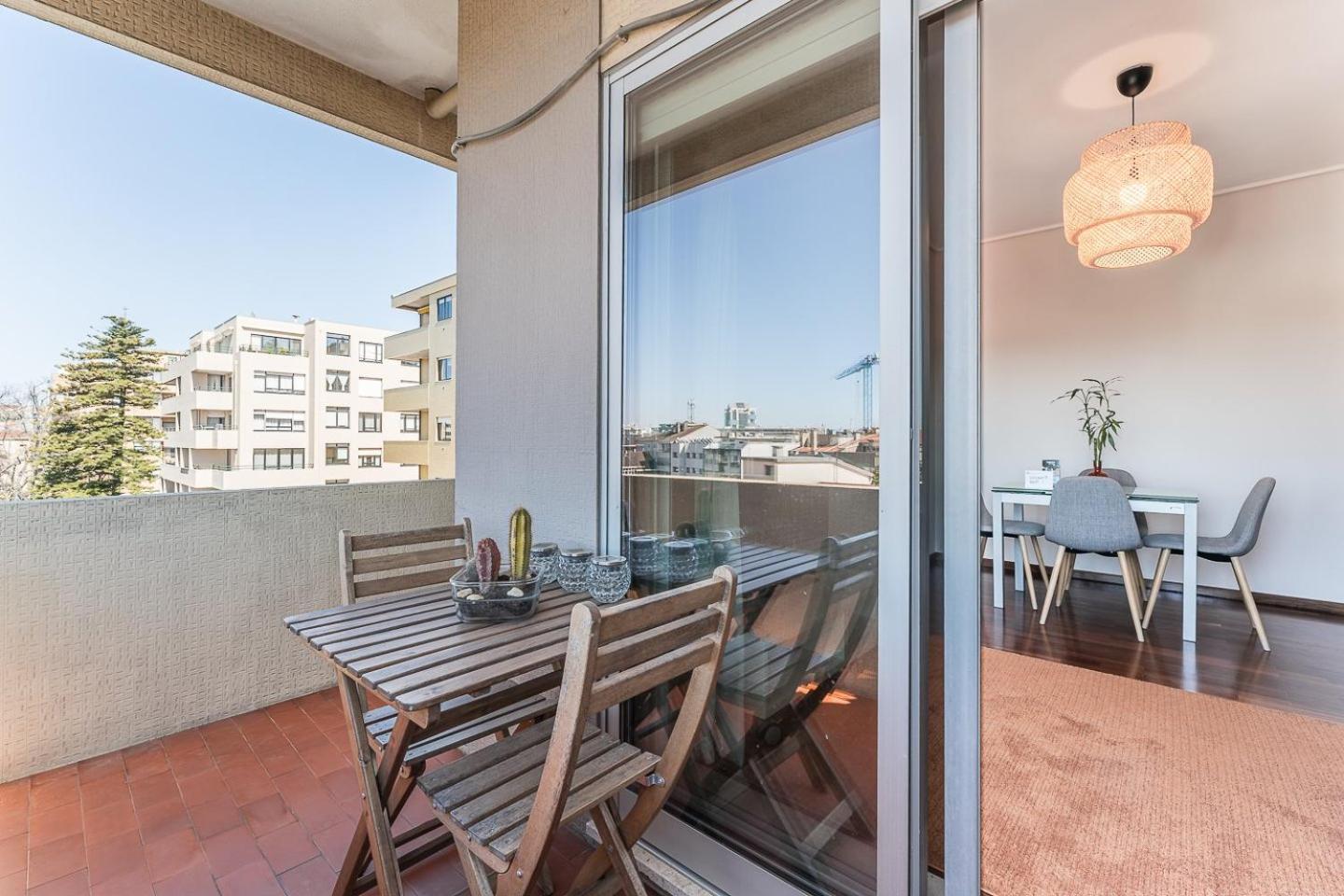 Апартаменты Guestready - Warwick Avenue In Lapa Порту Экстерьер фото